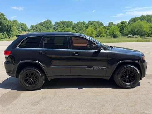 Used 2014 Jeep Grand Cherokee Laredo w/ Quick Order Package 23E AWD/4WD image 4