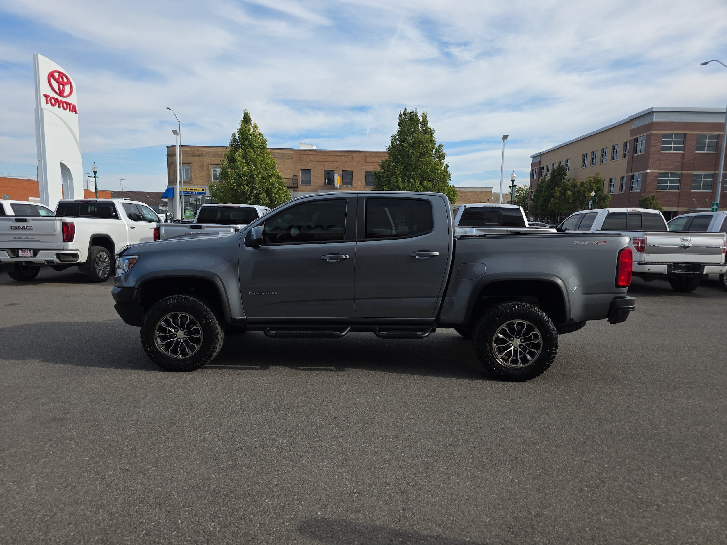 Used 2020 Chevrolet Colorado ZR2 AWD/4WD image 5