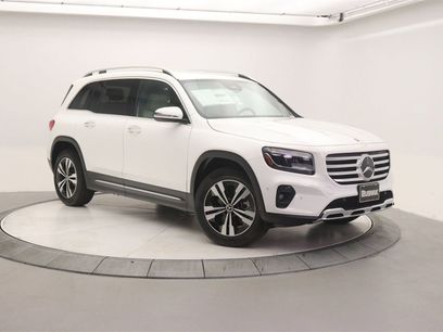 New 2025 Mercedes-Benz GLB 250