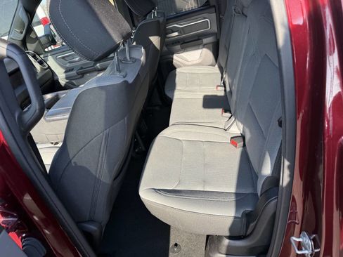 Used 2021 RAM 1500 Big Horn image 20