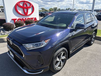 Used 2021 Toyota RAV4 SE w/ Weather & Moonroof Package
