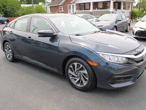 Used 2016 Honda Civic EX image 4