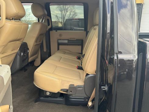 Used 2013 Ford F250 Lariat w/ Lariat Ultimate Pkg image 14