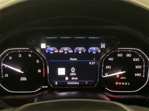 Used 2021 GMC Sierra 2500 AT4 w/ AT4 Premium Plus Package image 11