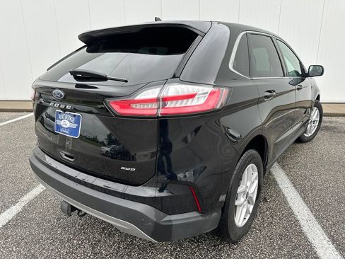 Certified 2022 Ford Edge SEL w/ Convenience Package AWD/4WD image 7