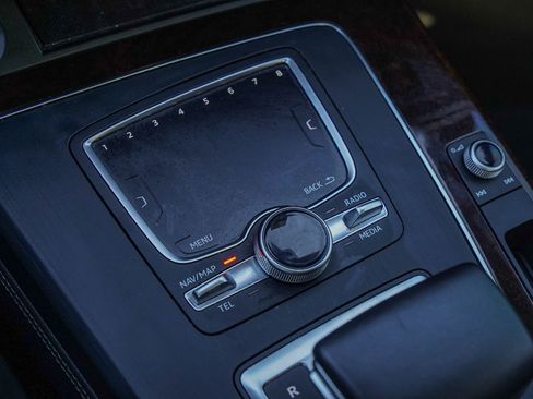 Used 2019 Audi Q5 2.0T Premium Plus w/ Premium Plus Package image 19