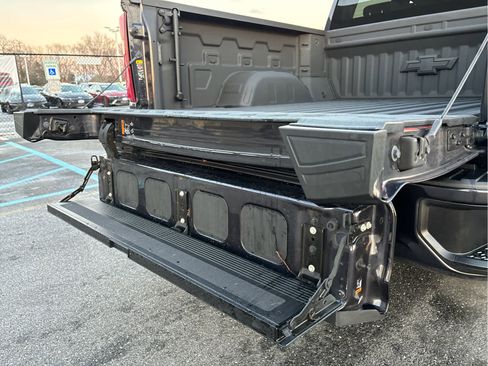 Certified 2022 Chevrolet Silverado 1500 RST w/ Protection Package image 36