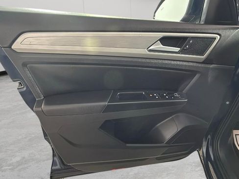 Used 2019 Volkswagen Atlas SE image 28