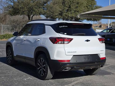 Certified 2022 Chevrolet TrailBlazer ACTIV w/ Sun and Liftgate Package image 6