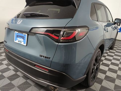 Certified 2026 Honda HR-V Sport image 6