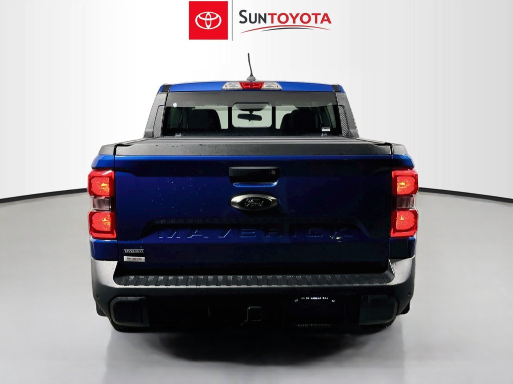 Used 2024 Ford Maverick Lariat w/ Black Appearance Package FWD image 5