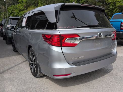 Used 2019 Honda Odyssey Elite image 4