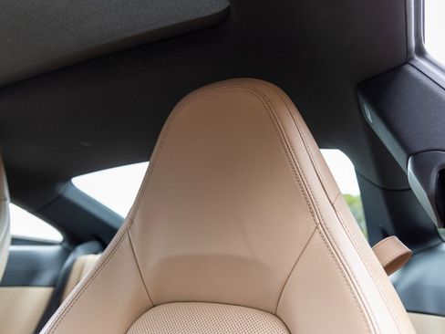 Used 2020 Porsche 911 Carrera S image 31