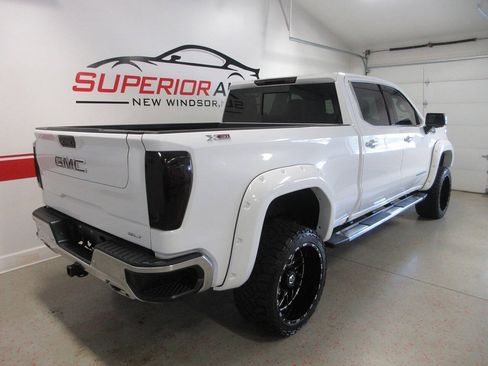Used 2020 GMC Sierra 1500 SLT w/ SLT Premium Plus Package AWD/4WD image 4