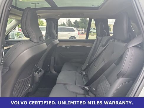 Certified 2025 Volvo XC90 B6 Plus AWD/4WD image 17