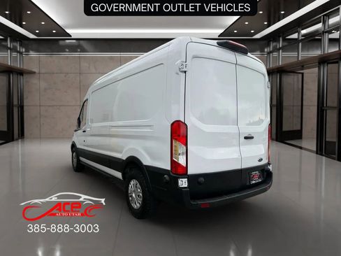 Used 2019 Ford Transit 250 148 Medium Roof image 5