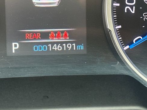 Used 2021 Toyota RAV4 XLE w/ Convenience Package image 21