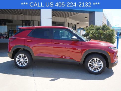 New 2026 Chevrolet TrailBlazer LS w/ LS Convenience Package FWD image 8