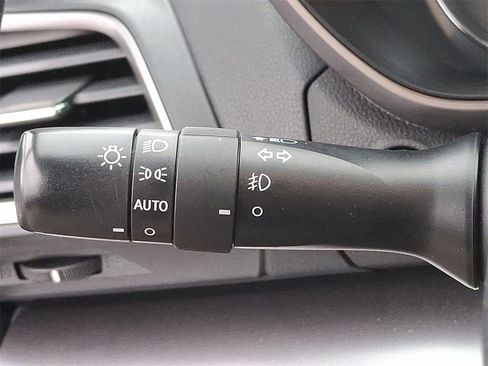 Used 2023 Subaru Crosstrek 2.5i Limited w/ Moonroof Package image 26