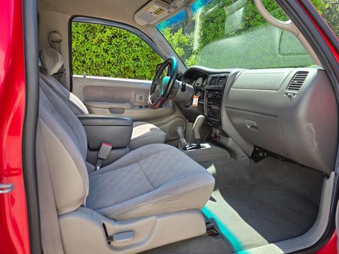 Used 2004 Toyota Tacoma 4x4 Double Cab image 28