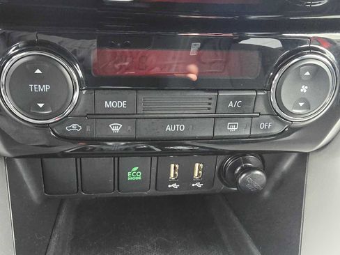 Used 2024 Mitsubishi Eclipse Cross LE AWD/4WD image 29