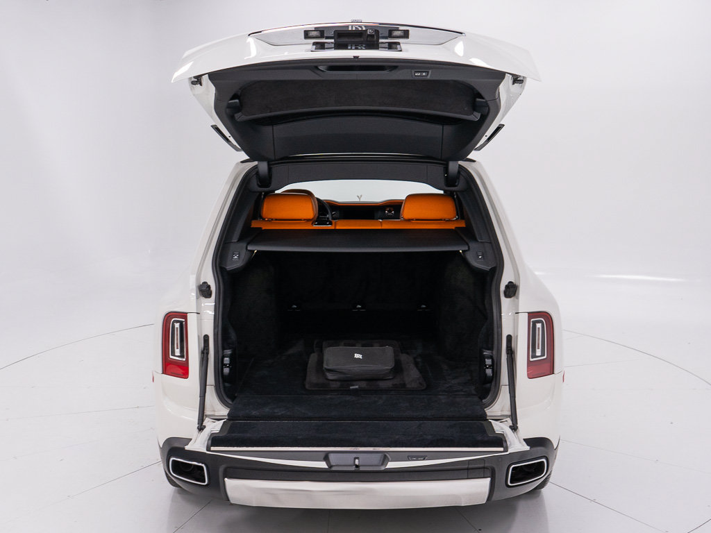 Certified 2023 Rolls-Royce Cullinan AWD/4WD image 51