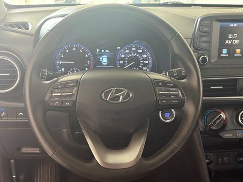 Used 2021 Hyundai Kona SEL w/ Cargo Package FWD image 11