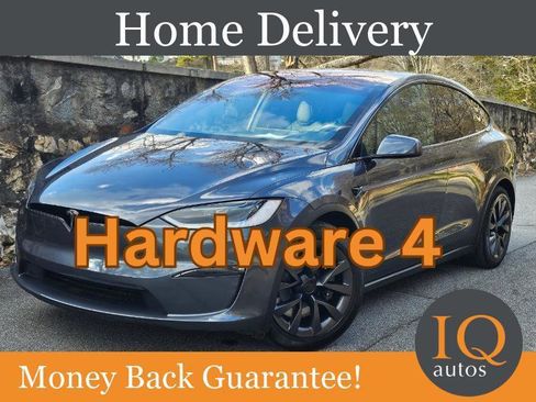 Used 2023 Tesla Model X image 1