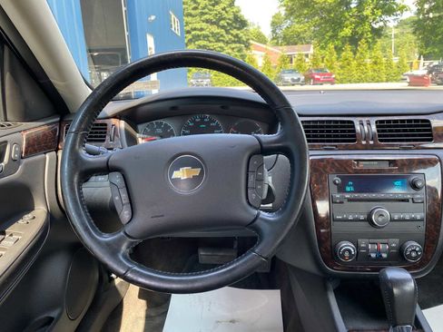Used 2014 Chevrolet Impala LT image 15