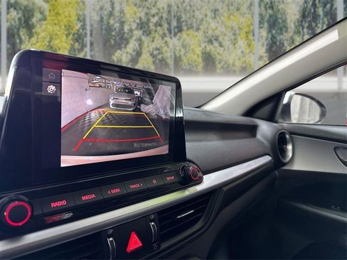 Used 2024 Kia Forte LXS image 21