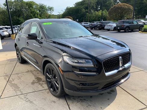 Certified 2023 Lincoln Nautilus Reserve w/ Monochromatic Package AWD/4WD image 9