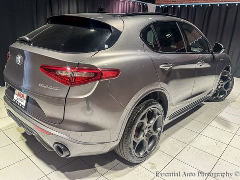 Used 2023 Alfa Romeo Stelvio Veloce image 12