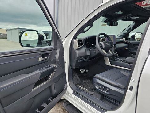 New 2026 Toyota Sequoia Platinum AWD/4WD image 11