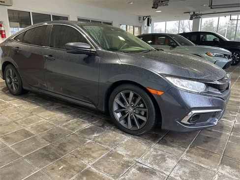 Used 2019 Honda Civic EX image 3