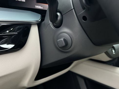 Certified 2025 Nissan Murano Platinum w/ Cargo Package image 14