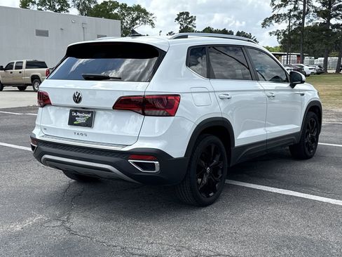 Used 2023 Volkswagen Taos SE image 5