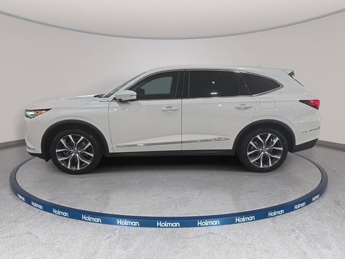 Used 2023 Acura MDX FWD w/ Technology Package image 9