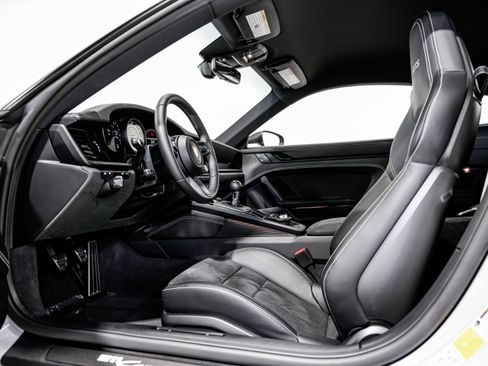 Used 2023 Porsche 911 Carrera GTS image 23