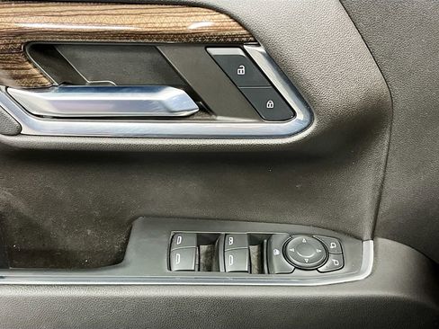 Used 2023 Chevrolet Silverado 1500 RST w/ Convenience Package II image 18