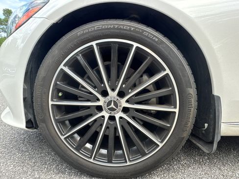 Used 2021 Mercedes-Benz C 300 Sedan image 11