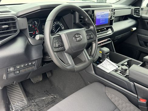 New 2026 Toyota Tundra SR5 image 16