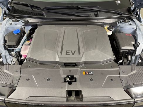 New 2026 Hyundai Ioniq 5 SEL RWD image 9
