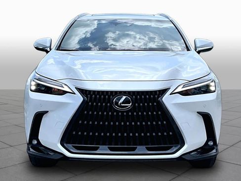 Used 2025 Lexus NX 350 AWD w/ Accessory Package (Z2) image 4