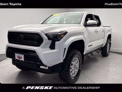 Used 2025 Toyota Tacoma SR5