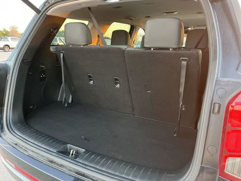 Used 2025 Hyundai Palisade SEL image 9