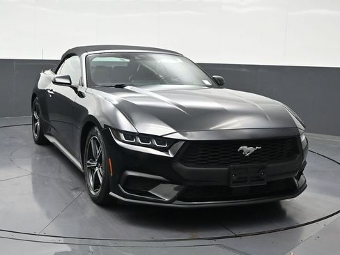 Used 2024 Ford Mustang Premium RWD image 8