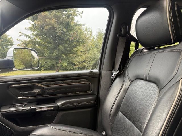 Used 2019 RAM 1500 Limited w/ Advanced Safety Group AWD/4WD image 36