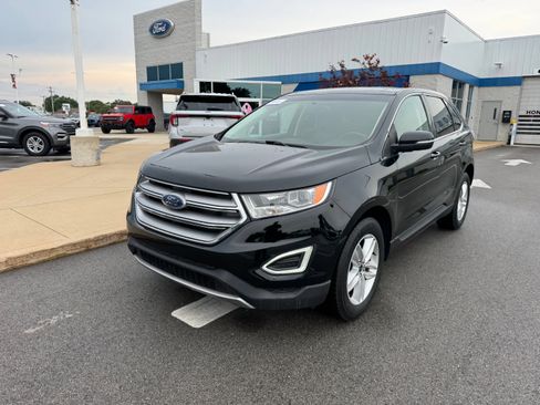 Certified 2017 Ford Edge SEL w/ Equipment Group 201A AWD/4WD image 3
