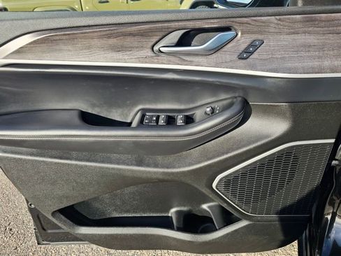 Used 2022 Jeep Grand Cherokee L Limited image 20