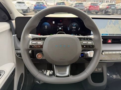 Used 2025 Hyundai Ioniq 5 Limited image 33